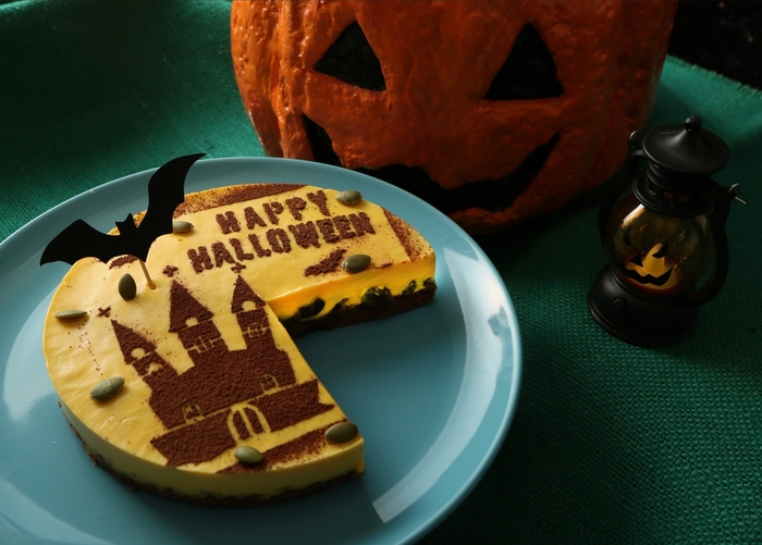 ジャック・オー・ランタンからのプレゼント~かぼちゃのレアチーズケーキ(断面図)