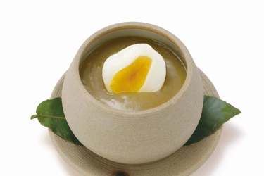 国産和栗を贅沢に　 京都永楽屋の「栗ぜんざい」「栗羊羹」が季節限定で登場