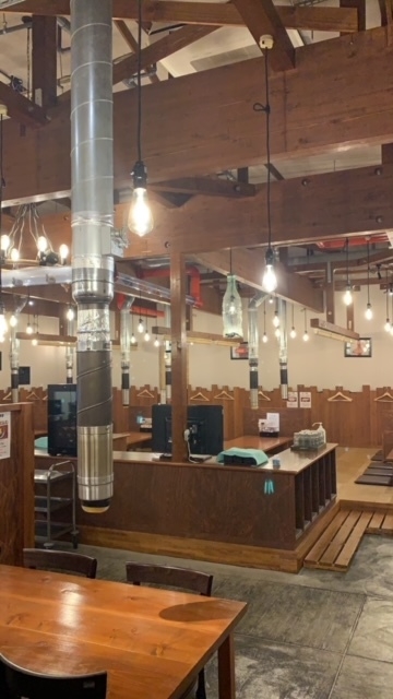 楽しい煉屋　店内風景