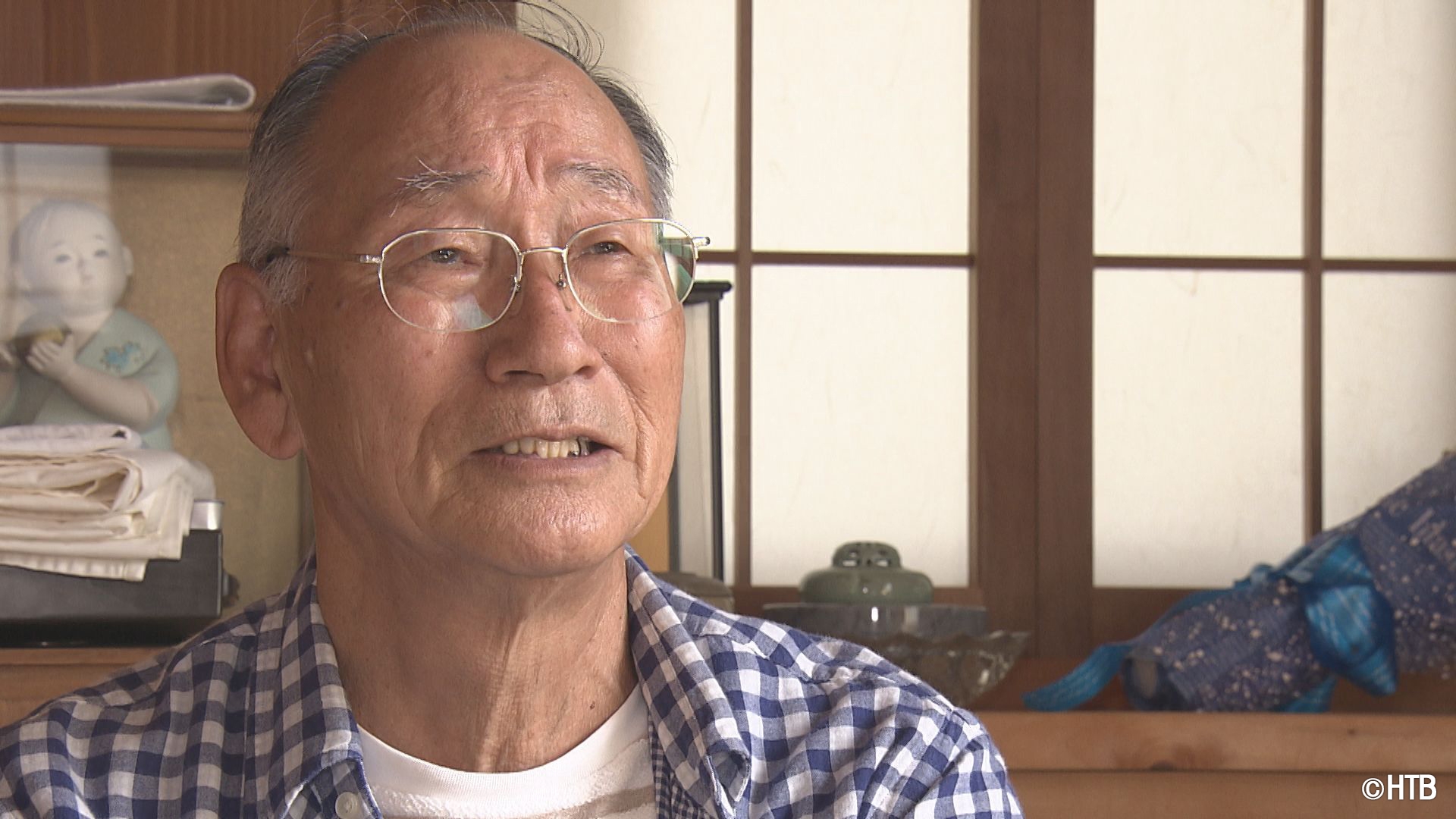 テレメンタリー2021「核のごみ 訣別の町長選 ~過疎のマチ 分断の先には~」片岡町長の「ブレーン」だった沢村さん(C)HTB