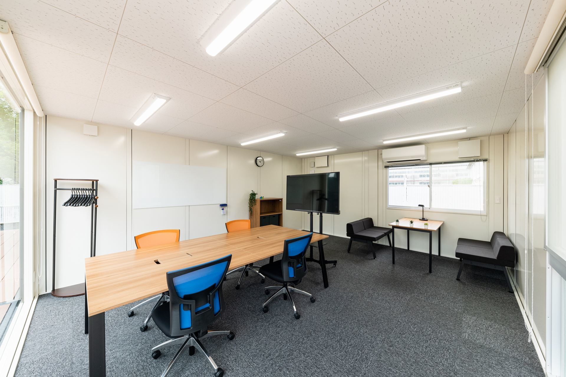 スモールオフィス イメージ