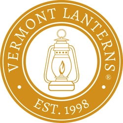 米国バーモント州発！真鍮製のオシャレで本格派の オイルランタン『Vermont Lanterns バーモントランタン』　 全国のアウトドア専門店・自社ECサイトにて販売中
