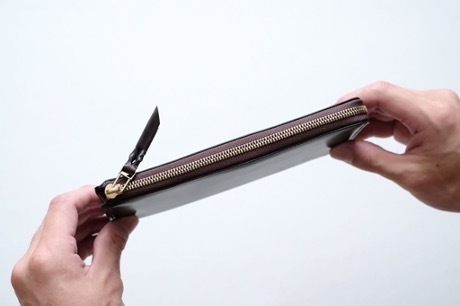 製品外観 厚み:1.5cm