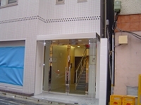 エントランス庇