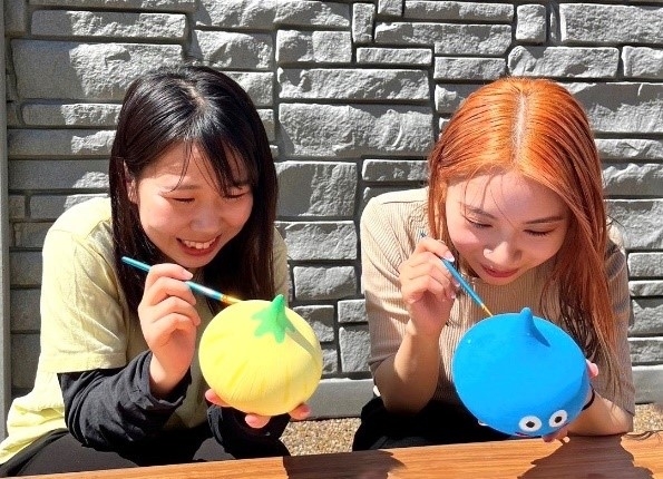 ▲仲間と一緒に夏の思い出をクラフトしよう!