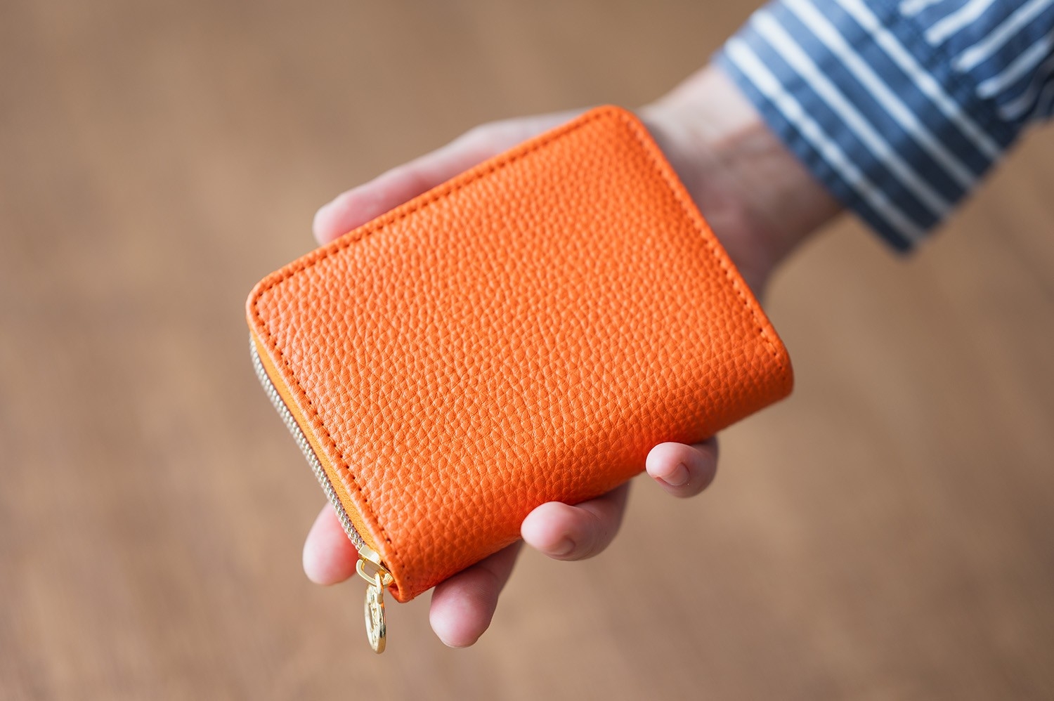 キャッシュレス時代のコンパクトサイズ