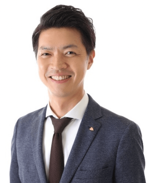 日本PCサービス 常務取締役 濱﨑 慎一より