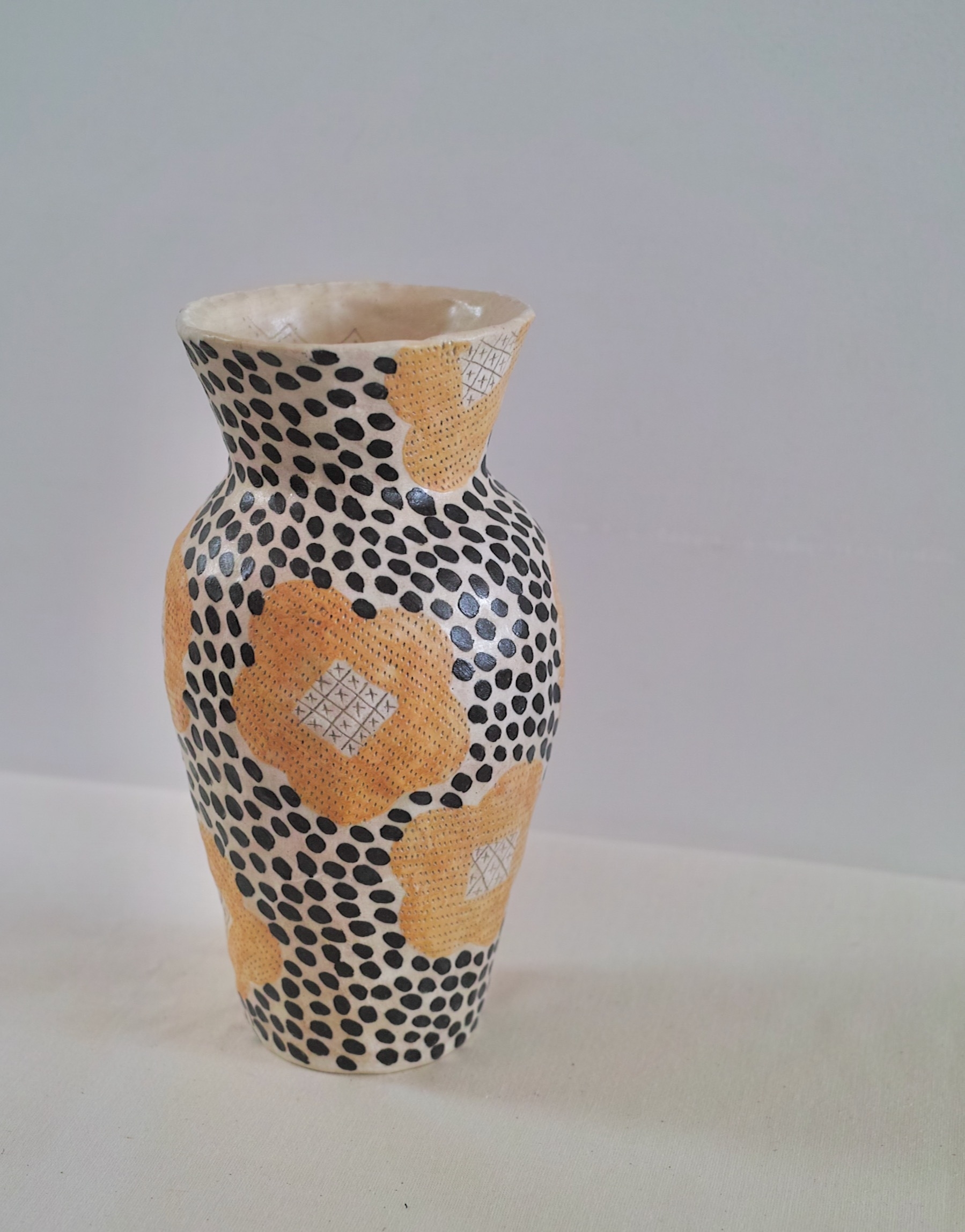 Flower vase  ¥28,600