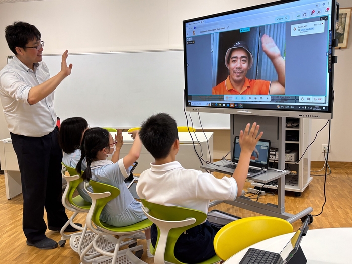 令和7年(2025年)6月9日(月)に実施したフィリピンライブツアーの様子