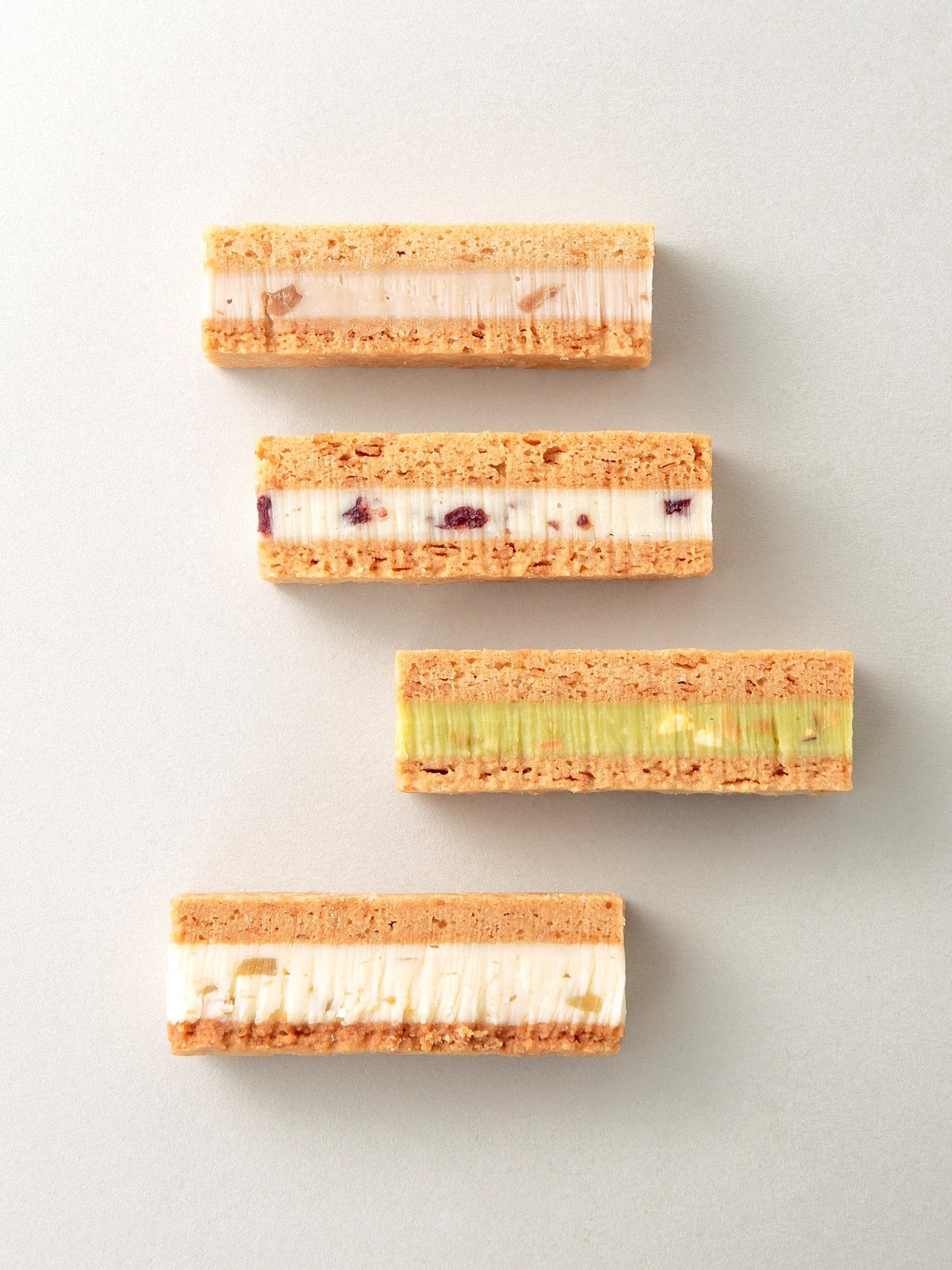 広尾のビスチィーヌ 東京駅 丸の内駅舎復原10周年記念アソート8個 2022.10 2