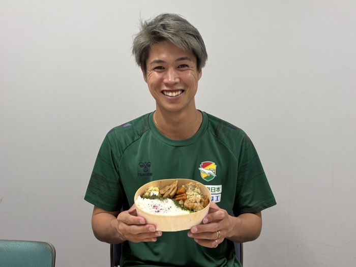 05鳥海晃司選手_手持ち