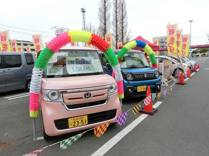 人気のハイトワゴンタイプも未使用車で!!