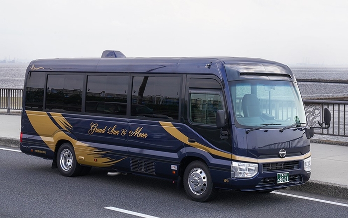 新たに導入するハイグレードバス 「Grand Sun and Moon」外観