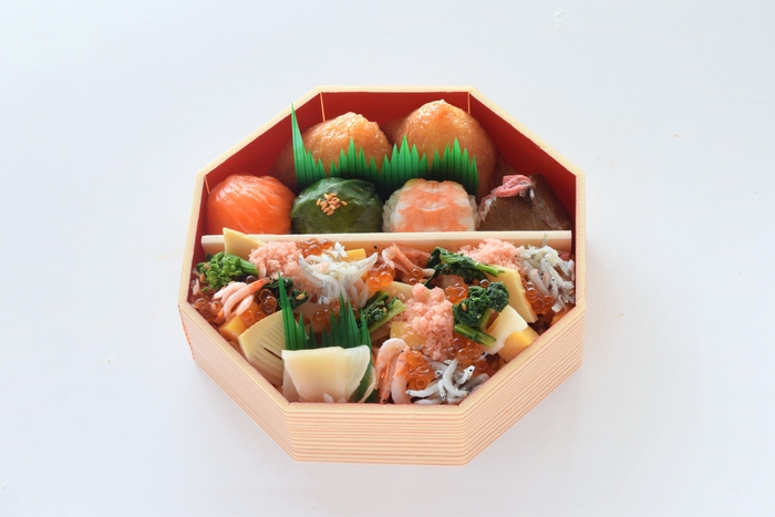<古市庵>春の彩り寿司詰合せ