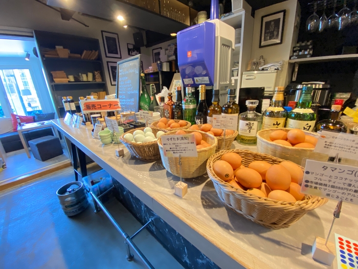 高級たまごを自由に食べ比べ。夜は紹介制のBARに。