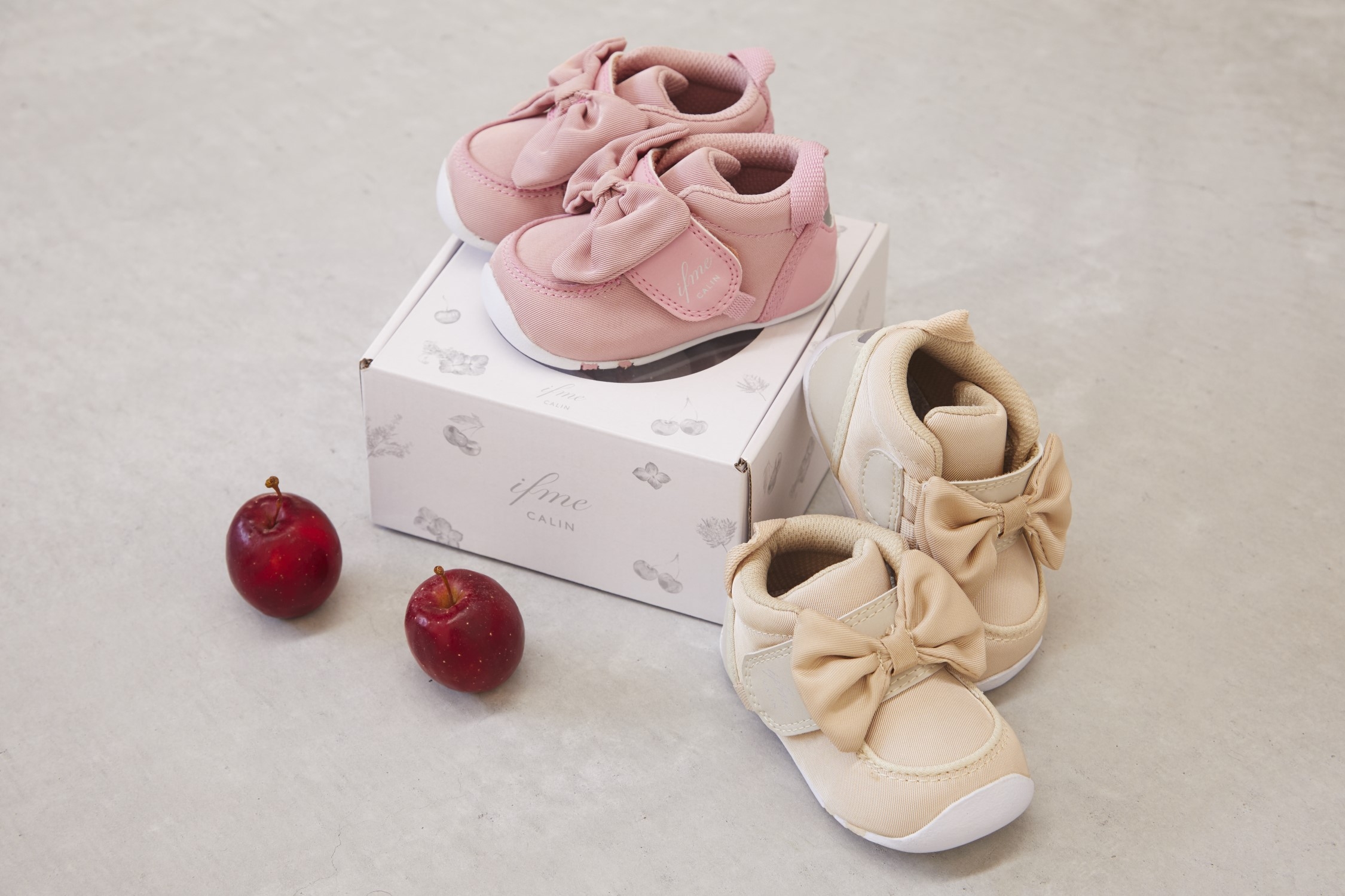 イフミーカラン ビッグリボンファーストシューズ