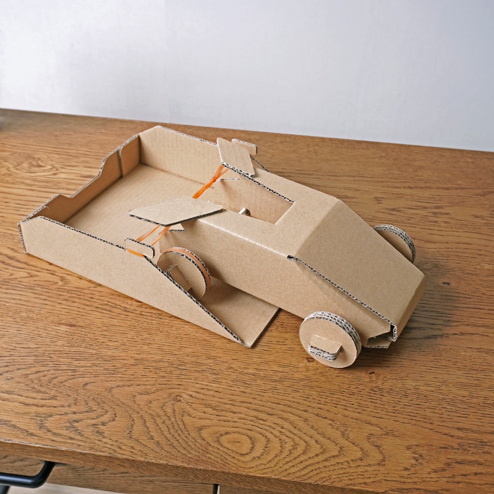 ダンボール工作キット 車