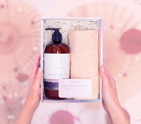 国産シルク配合の最新ボディケアブランド『COKON LAB』が シルク成分配合のタオルを4/22から販売開始