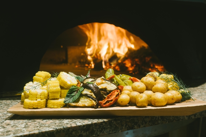 ダイニングディナーコースすべてに。「Aoki Fields」