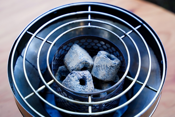 炭を入れたところ