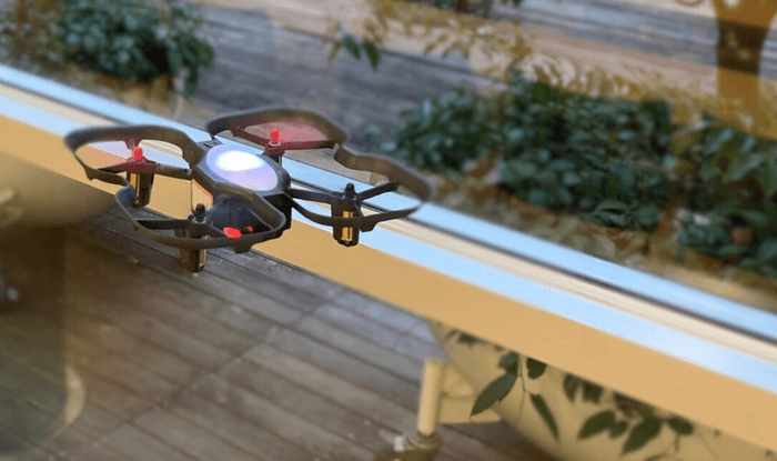 ドローンで遊ぼう！