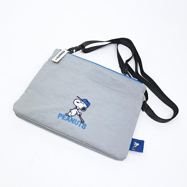 スヌーピーのショルダーバッグ