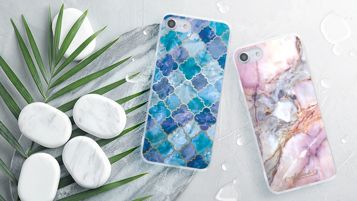 キラリと光るミラーケース!