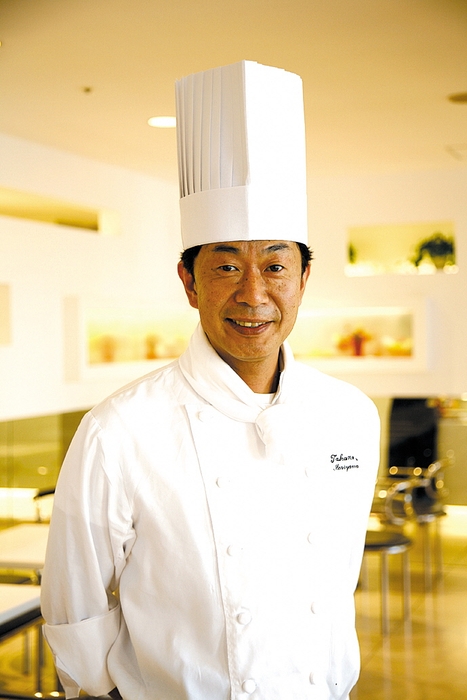 新宿高野 森山チーフクチュリエ