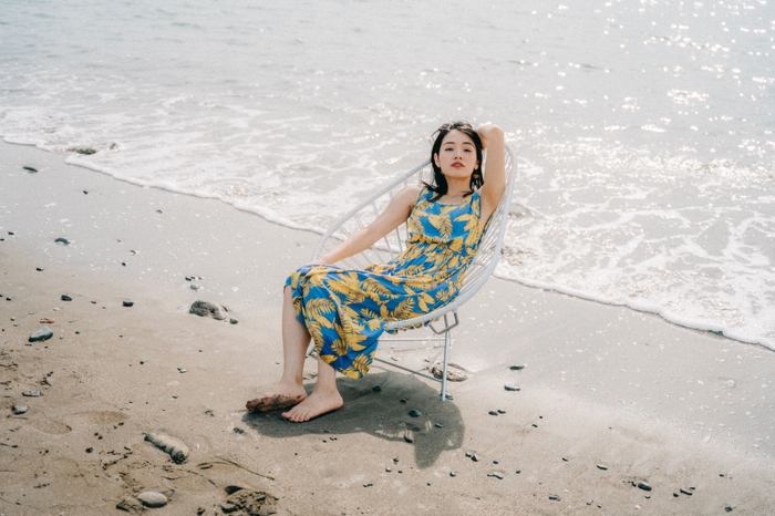 アカプルコチェア ヴァージン・コード 海辺にて_2