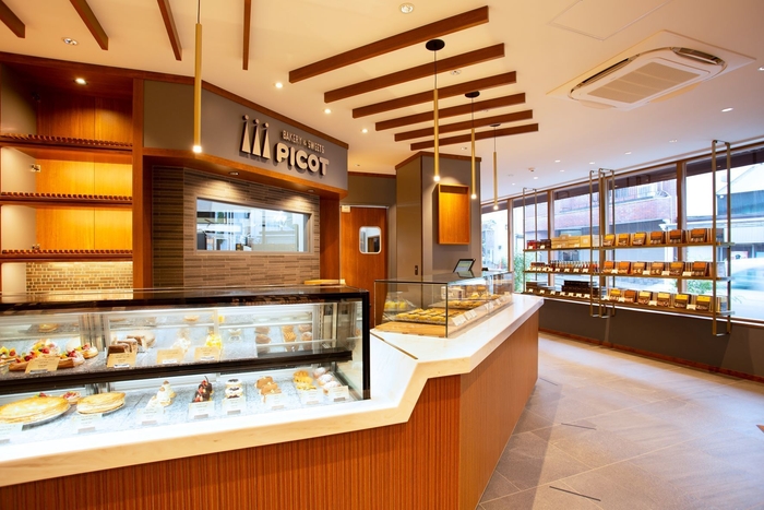 ベーカリー&スイーツ ピコット