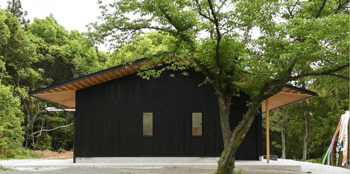 外観(建設:浅野翼建築設計室 画像提供:浅野翼建築設計室)