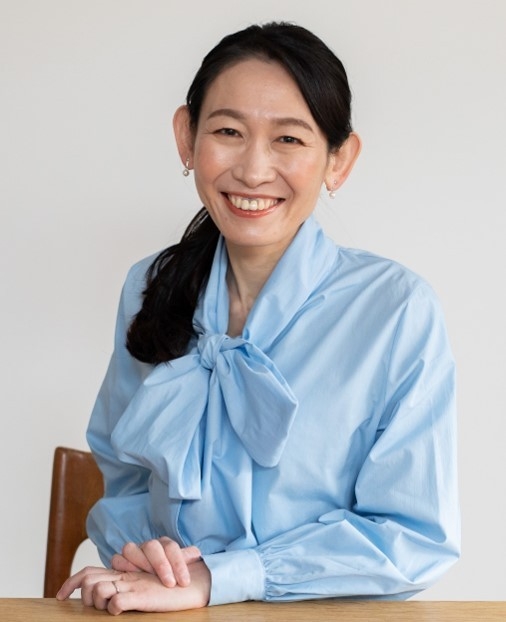 著者:小宮絵美(こみや えみ)