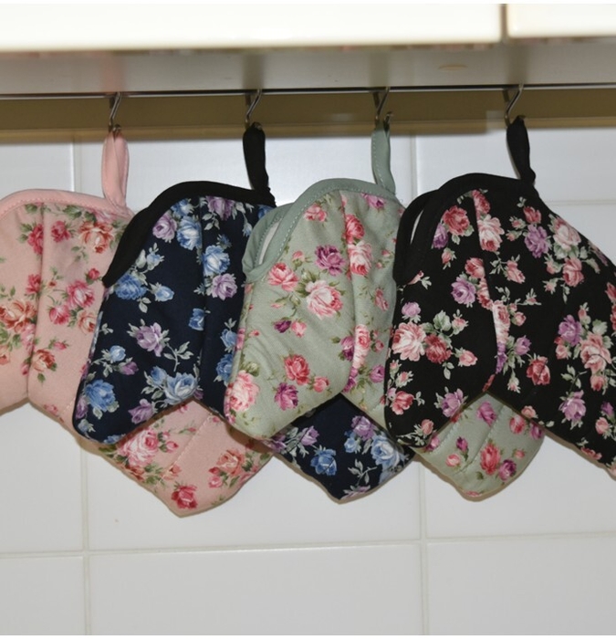 まるで素手ミトン花柄4色吊り下げイメージ