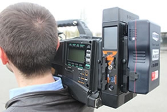 モバイル中継装置「Pro380 モバイルトランスミッター」