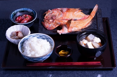 北鎌倉おむすび庵が鎌倉に朝食屋と 鎌倉初油そば専門店をオープン！！