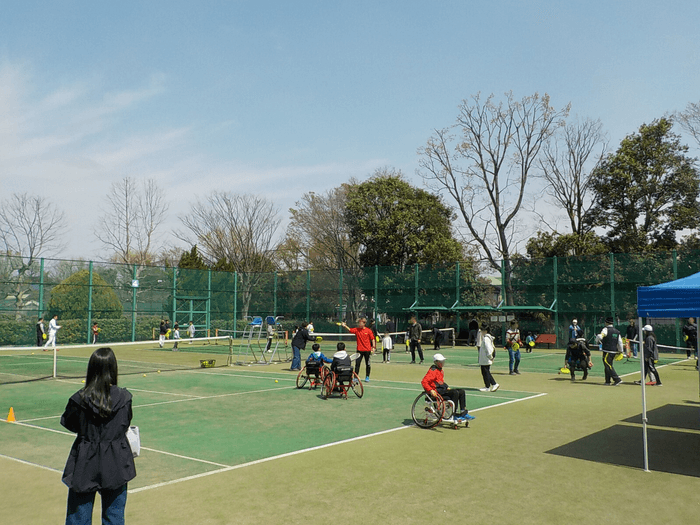 車いすテニス体験（イメージ）