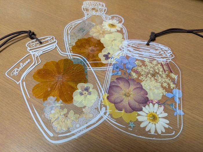 お花のしおりサンプル