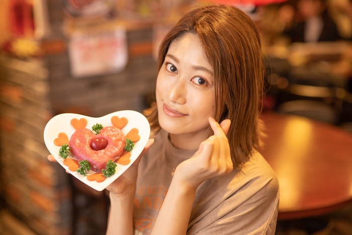 ハート尽くしのひと皿で7億円当選を祈願!「サマージャンボ!キュンキュンハート餃子」