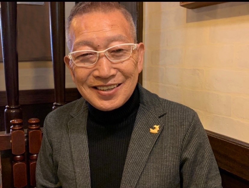 金鯱倶楽部運動 金鯱ピンズ