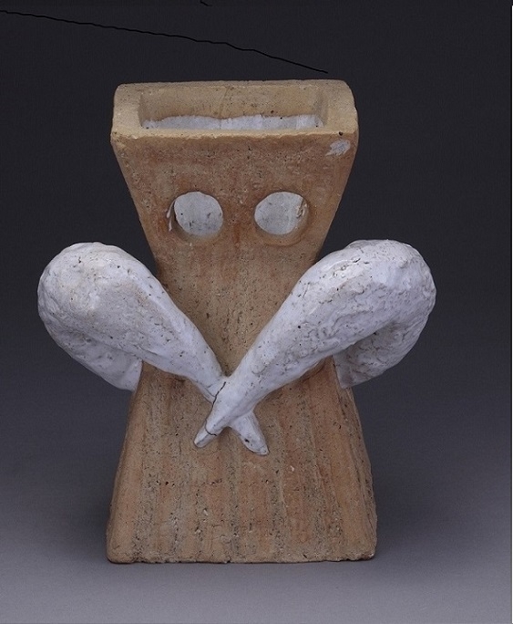 近江化学陶器株式会社/原型:岡本太郎「むすめ」 1960年代中頃 個人蔵