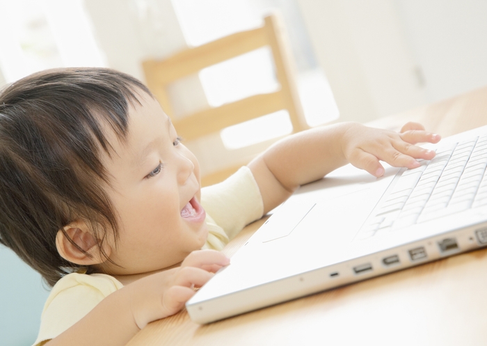 オンラインショップでグッズも!