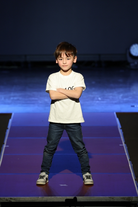 キッズ部門賞 結城 蒼信(そうじ)さん ランウェイ