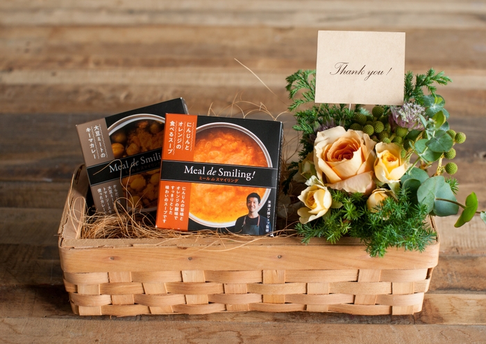 「TWO  BIRTHDAY GIFT」季節のお花のBirthdayセット