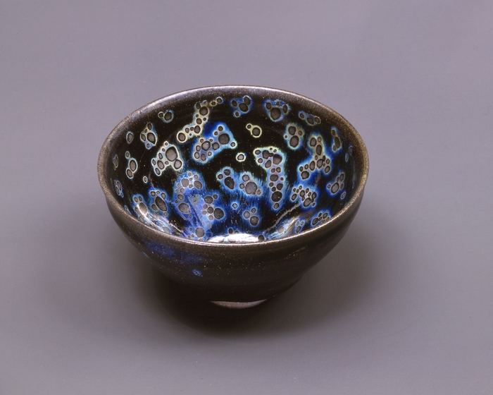 国宝 曜変天目(稲葉天目) 南宋時代(12~13世紀)