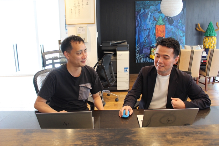 営業事務/業務中の様子