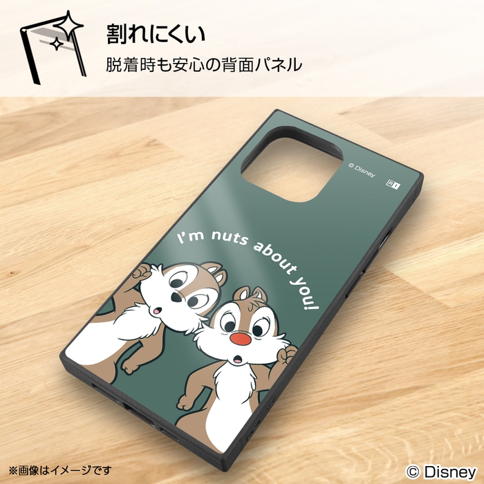 鮮やかな背面パネル