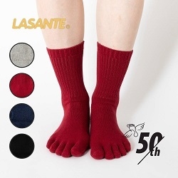 履いているところ:3次元(R)リブベーシック