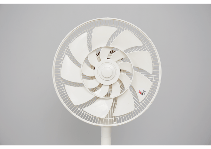 独自設計の一体型18枚羽根