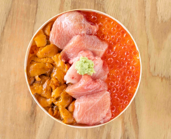 房総で贅沢丼~ウニとろイクラ~ 2,780円(税抜)