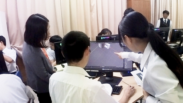 大学生によるBlender操作講習